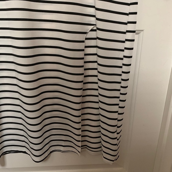 Striped long dress - Picture 4 of 4